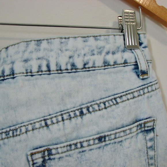 Acid Wash Light Wash Denim Jean Shorts Distressed High Waist Raw Frayed Medium - Picture 10 of 13